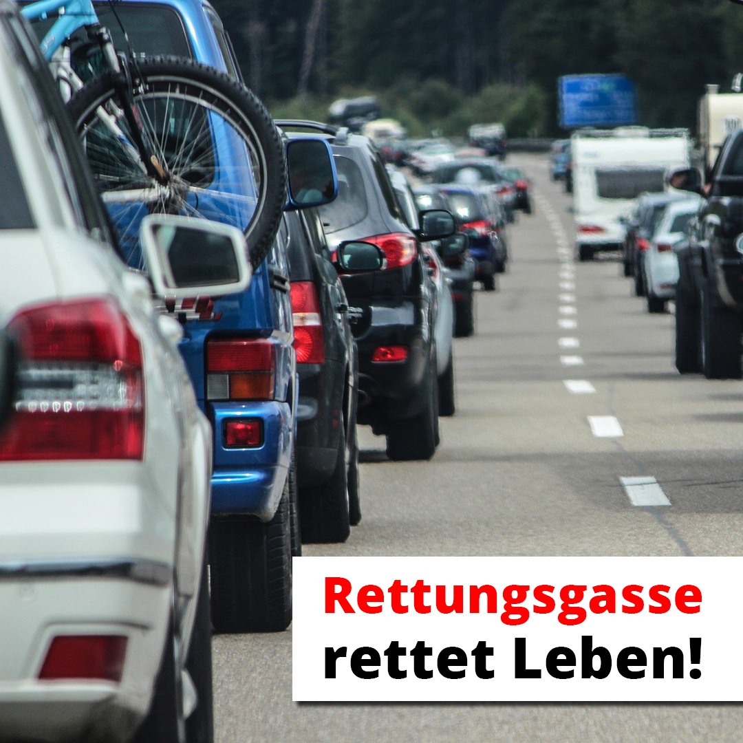 Rettungsgasse rettet leben!